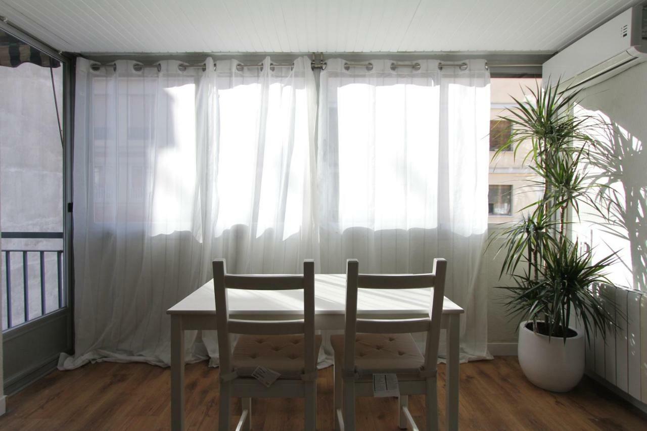 Cosy Apartment Prado Museum Мадрид Экстерьер фото