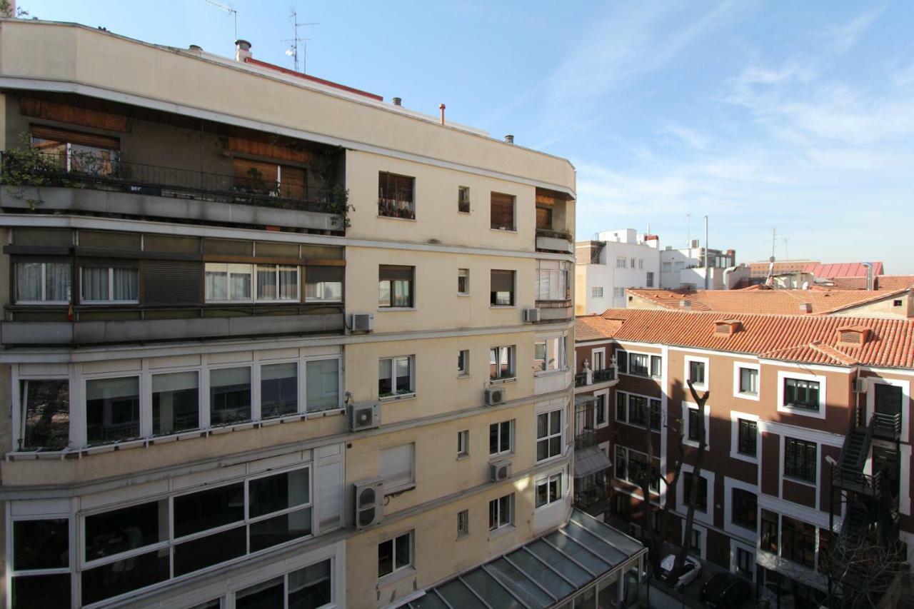 Cosy Apartment Prado Museum Мадрид Экстерьер фото